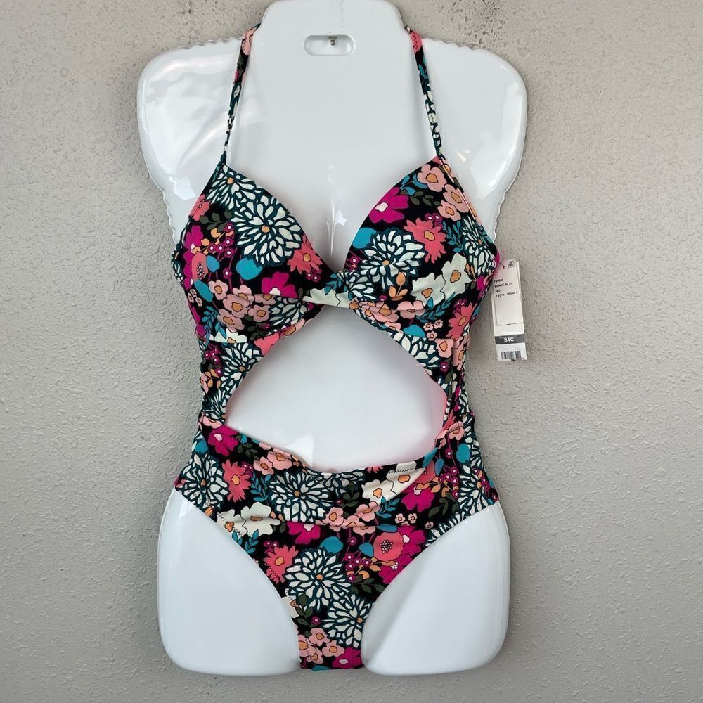 NWT SunDaze One Piece Floral Swim Suit Size 34 C